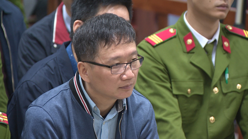 Những khoảnh khắc trong 10 ngày xét xử ông Đinh La Thăng và 21 bị cáo